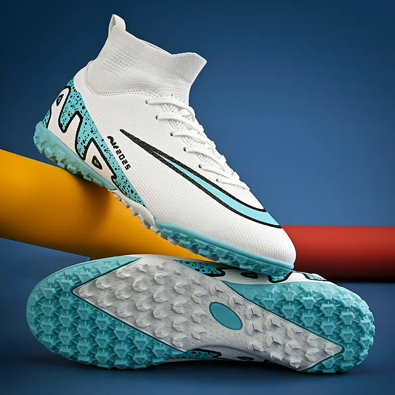 2309Broken nail white