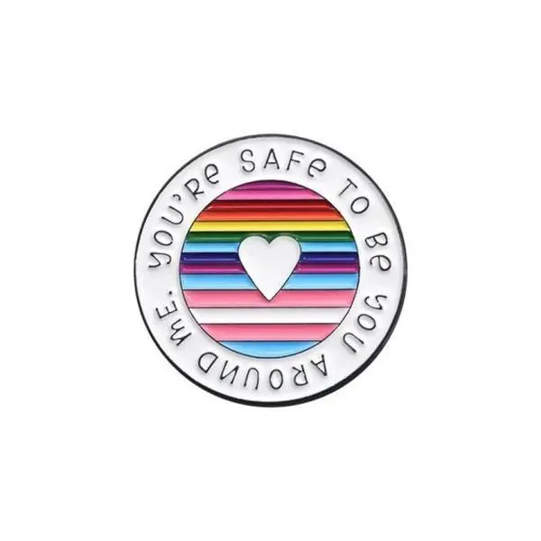 Letter & Heart Design Brooch, RoundShaped Enamel Pin for Women &Men, Pride 2025, LGBTQ, FashionBrooch for Daily Bag Decor, TrendyAll-match Brooch for Birthday Gift usagi badge holiday pins