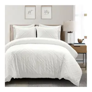 Diamond Clip Jacquard Duvet Cover Set White King by Lush Decor