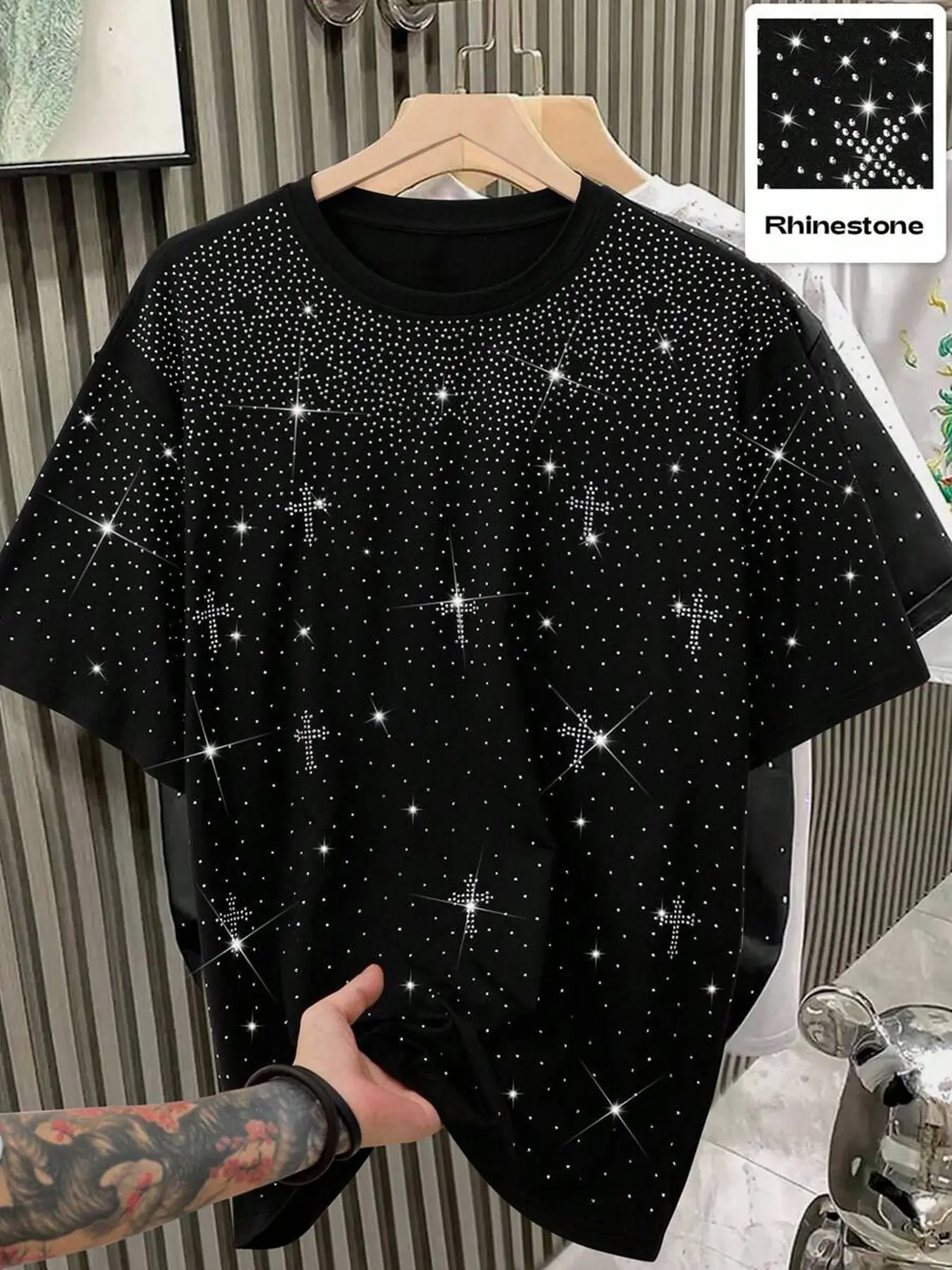 Men's Casual Short Sleeve Round Neck Long T-Shirt, Full Rhinestone Pattern, Cross and Starburst Sparkle, Simple Yet Eye-Catching, Fashion Versatile, Comfortable Fit