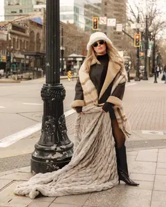 Hugs Tranquil Dove Blanket