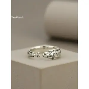 SleekHush Adjustable Unisex Vintage Vibe Fish-Shape Open Band Unique Ring, Simple Design Adult Fashion Jewelry, Ideal for Indoor Recreation & Party Gifting, Unique Rings