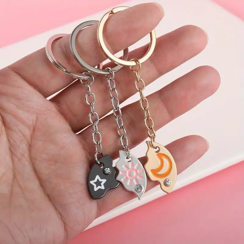 Magnetic Metal Sun Moon Star Friendship Keychain Set of 3, Matching Puzzle Pendants Gift for Besties, Ideal for Mother's Day (Fashion Accessory), Keychain Cute, Star Keychains
