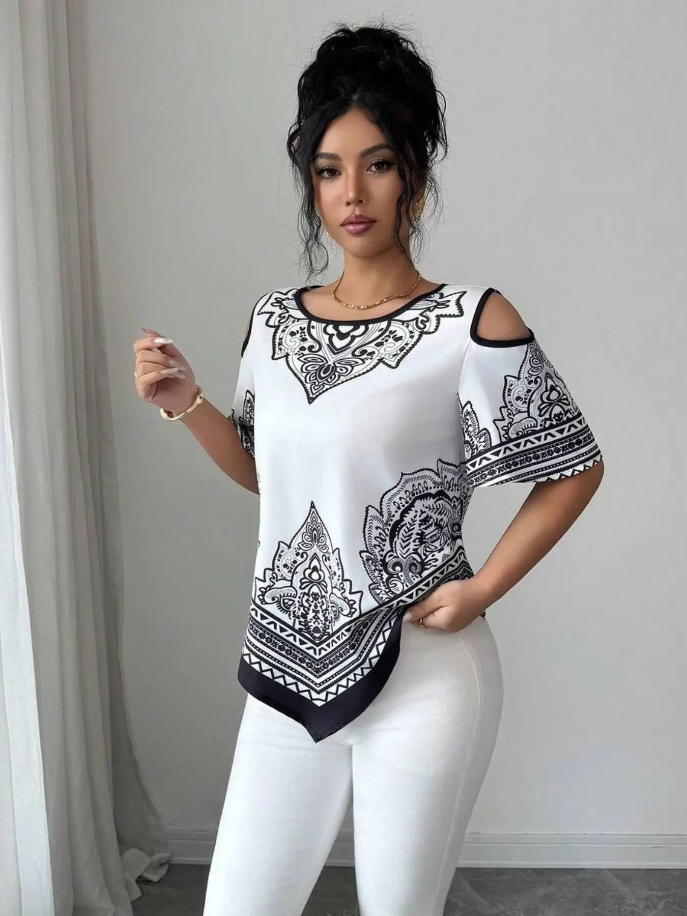 Elegant Printed Short Sleeve Top, Asymmetrical Hem, Women's Church Shirt, Romantic Vintage Style, Summer Fashion