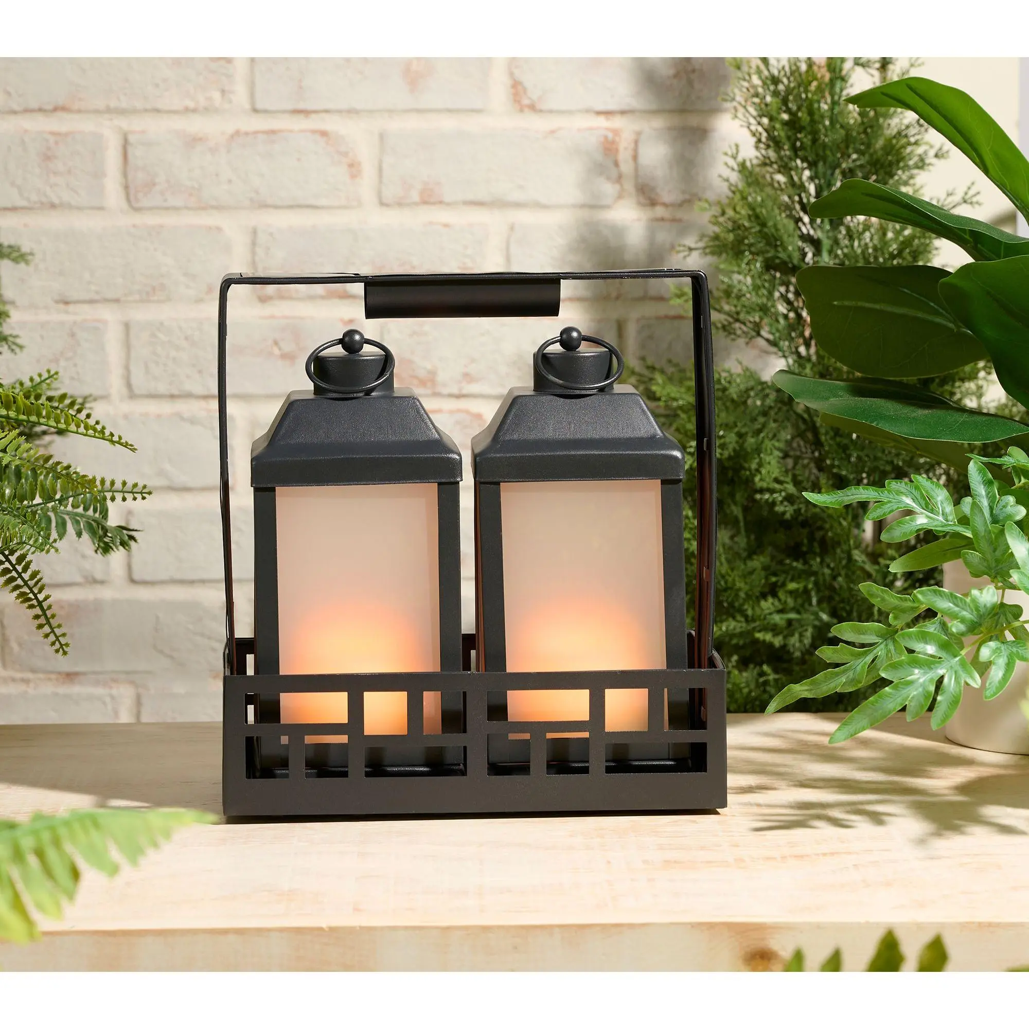 P.S. Home Set of 2 Solar-Powered Lanterns with Charging Base