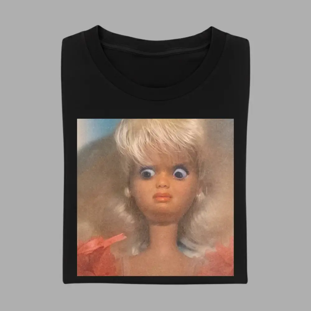 Barbie Emoji Meme Icon T-Shirt, Funny Pink Doll Pullover, Aesthetic Y2K Meme Crewneck, Sarcastic Pink Girl Aesthetic Outfits, Trendy Pop Culture, Unisex