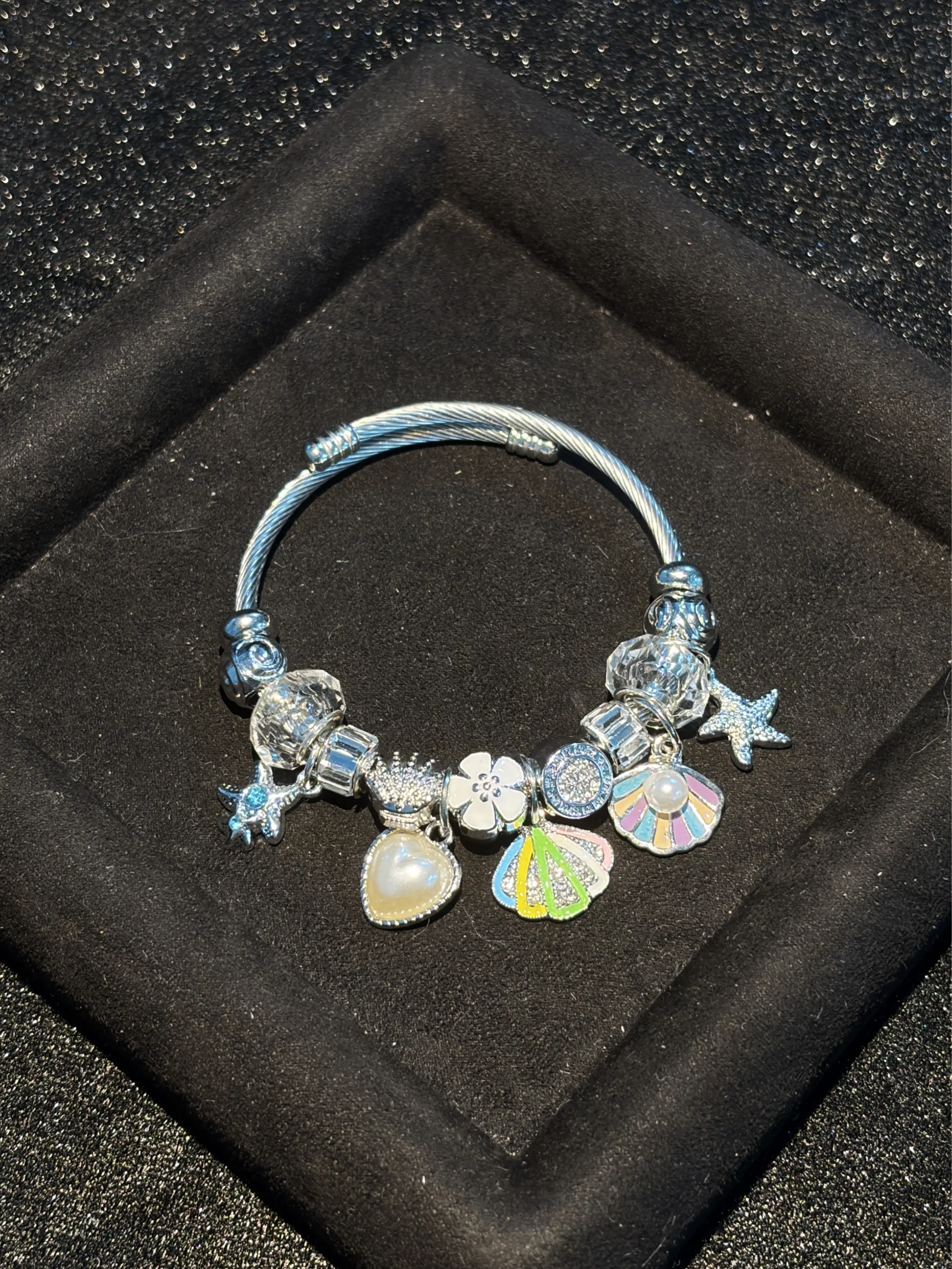 Silver Ocean Charm Bangle for Women, Adjustable Twisted Wire Cuff Bracelet with Starfish, Seashell, Pearl Heart, Flower & Crystal Beads, Cute Summer Fashion Jewelry Gift for Girls