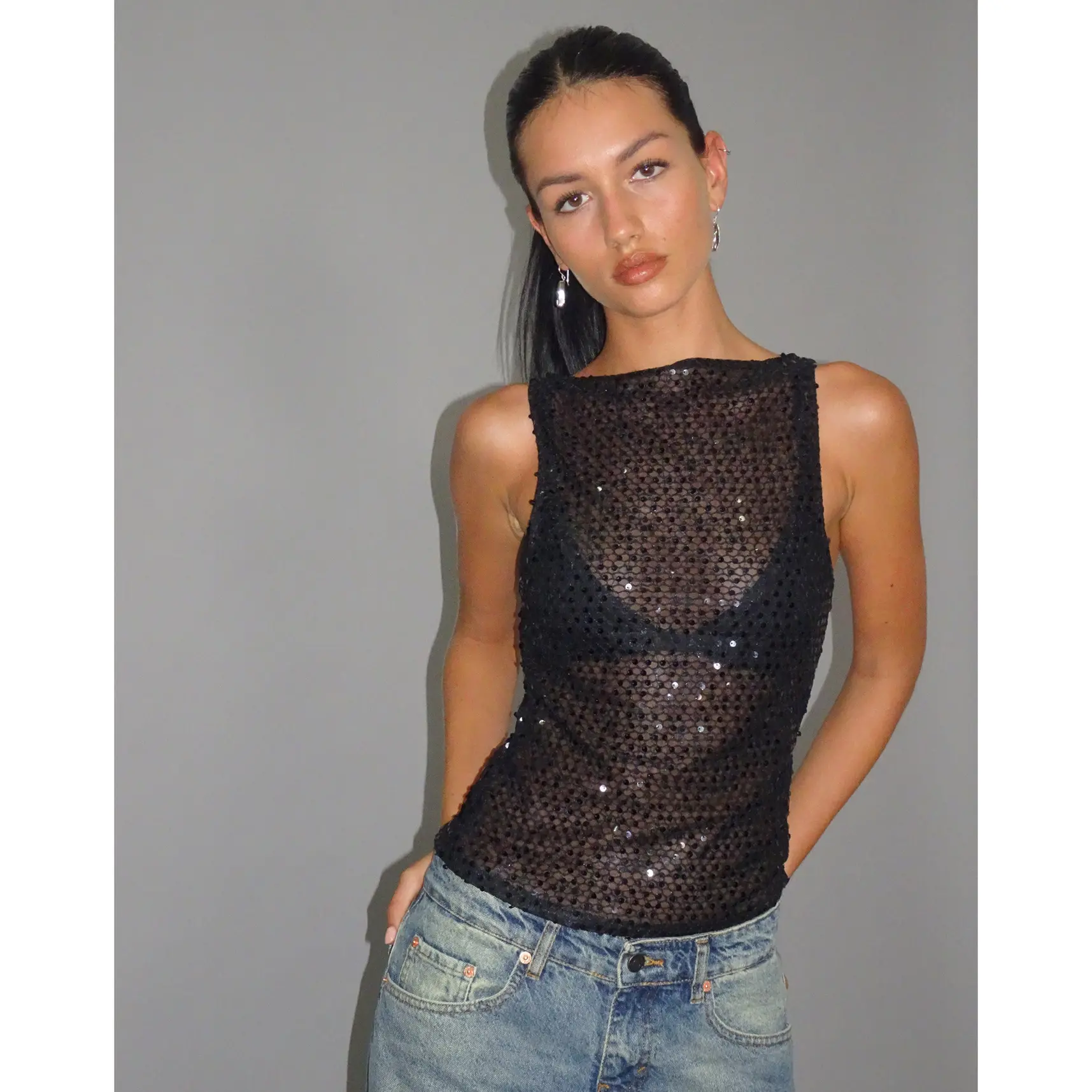MOTEL Dudley Vest Top in Sequin Knit Black