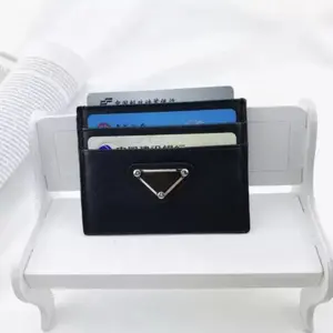 Viral Luxury Unisex Cardholder - Sleek Design for Everyday Use
