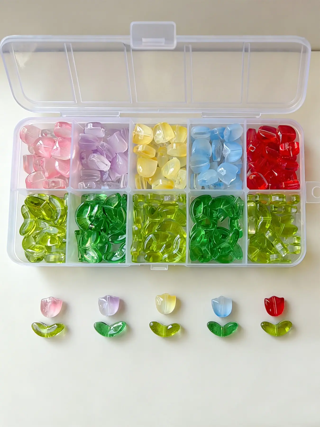 100-Piece Glass Tulip Beads & Leaves DIY Craft Kit, Beaded Set, Diy Mix Beads, Bead Assortment, Beading Making, Diy Jewelry Accessories | For Bracelet, Necklace, Earring, Bag Charm & Car Hanger Making | Perfect Gift for Crafters