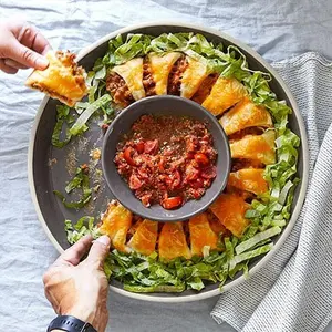 Pampered Chef STONEWARE CHIP & DIP SET Food