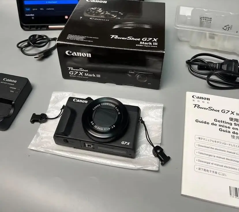 New Canon Powershot G7 X Mark III Mirrorless Camera New Canon Powershot G7 X Mark III Mirrorless Camera