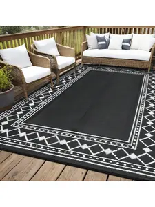 Outdoor Living Black & White 8x10 Feet Reversible Geometric Border Waterproof Plastic Straw Camping Rug for Patio RV Trip Balcony Beach Picnic Durable Decorative Mat