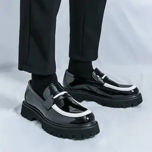 UYCEKK Men's British-Style Thick-Soled Oversized Loafers -  Upper & Rubber Sole, Black/White Contrast s for Business Casual, Formal Wear & Daily Outfits - Round Toe Comfortable Loafers Suitable for Business, Casual & Versatile Occasions