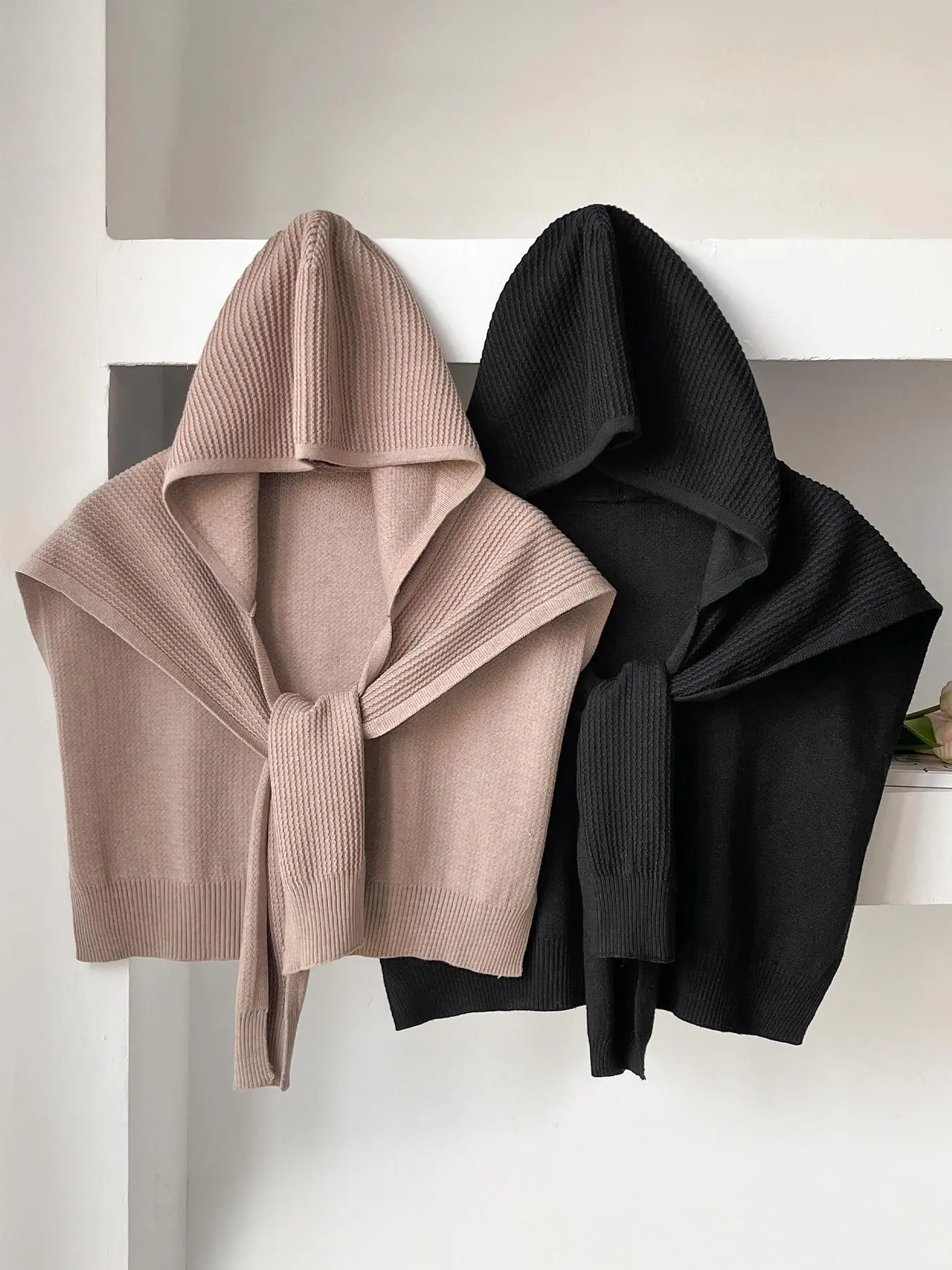 Solid Color Hooded Shawl, Casual Versatile Polyester Scarf for Women, Fashionable Shawl for Daily Wear, Trendy All-match & Exquisite Scarf for Birthday Gift, Head Scarf