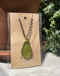 Green Teardrop Glass Pendant Necklace