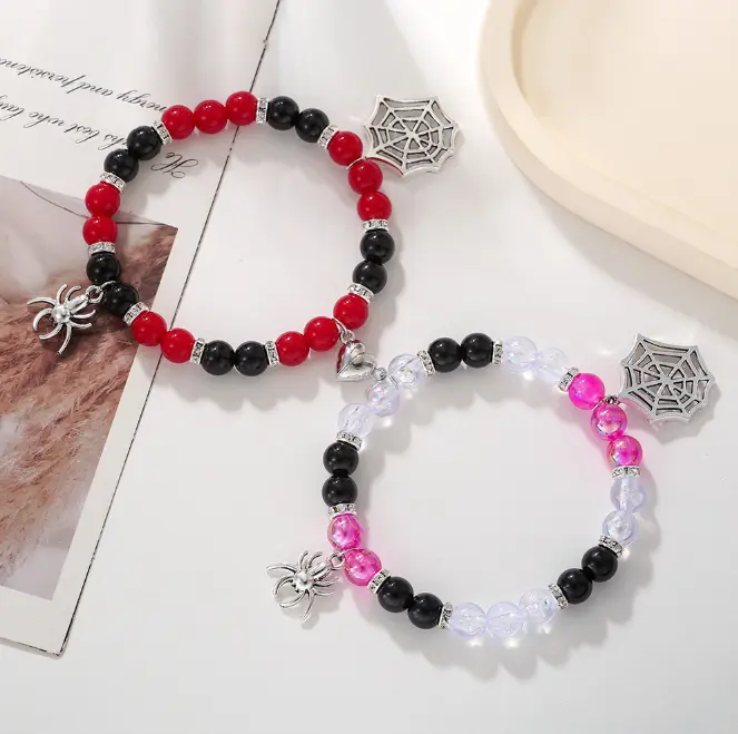 Unisex Couple Matching Pairs Stretch Bangle Set of 2, Spider Charm Friendship Bracelets, Halloween Gifts for Birthday Occasions