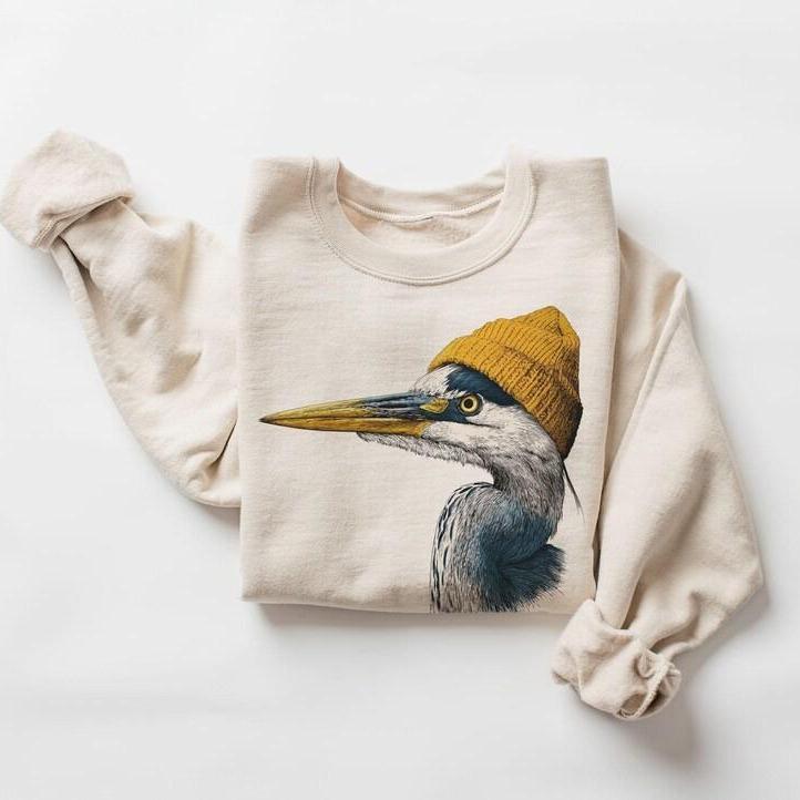 Retro 90s Great Blue Heron Sweatshirt, Beanie Bird Graphic Crewneck, Vintage Birdwatching Pullover, Birding Gift for Nature Lovers