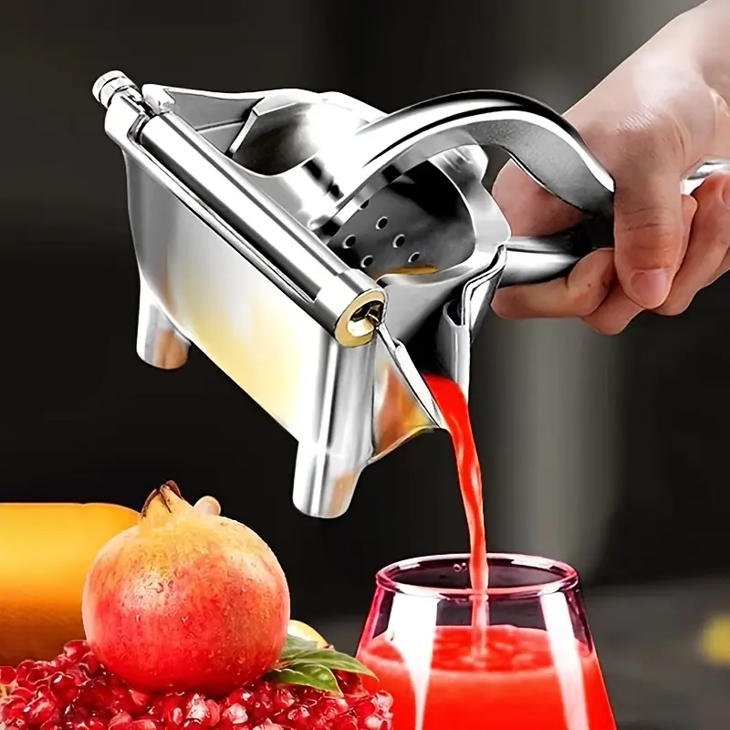 304 stainless steel manual fruit vegetable juicer with a comfortable handle, a simple juicing tool for home kitchens
