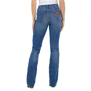 WOMEN'S WRANGLER RETRO HIGH RISE BOOT CUT 112371908