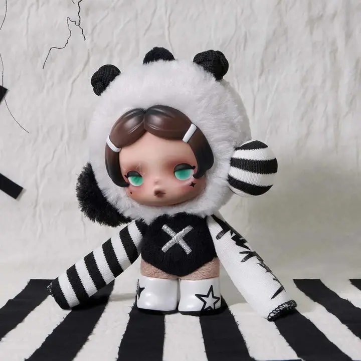 θ SKULLPANDA Off Mode Serles Plush Blind Box