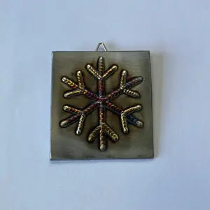 Polished stainless steel snowflake ornament Hangable