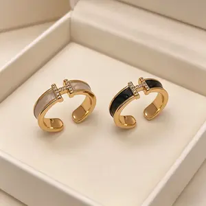 Women's Customizable Initial H Copper Ring -2-ToneColorful Metal Adjustable Interchangeable ContemporaryStatement Ring with Zircon, Gold Tone Costume Jewelry,Ideal Gift for Daily Wear or Parties, Fashion Accessory, InitialRings, Colorful Metal Rings