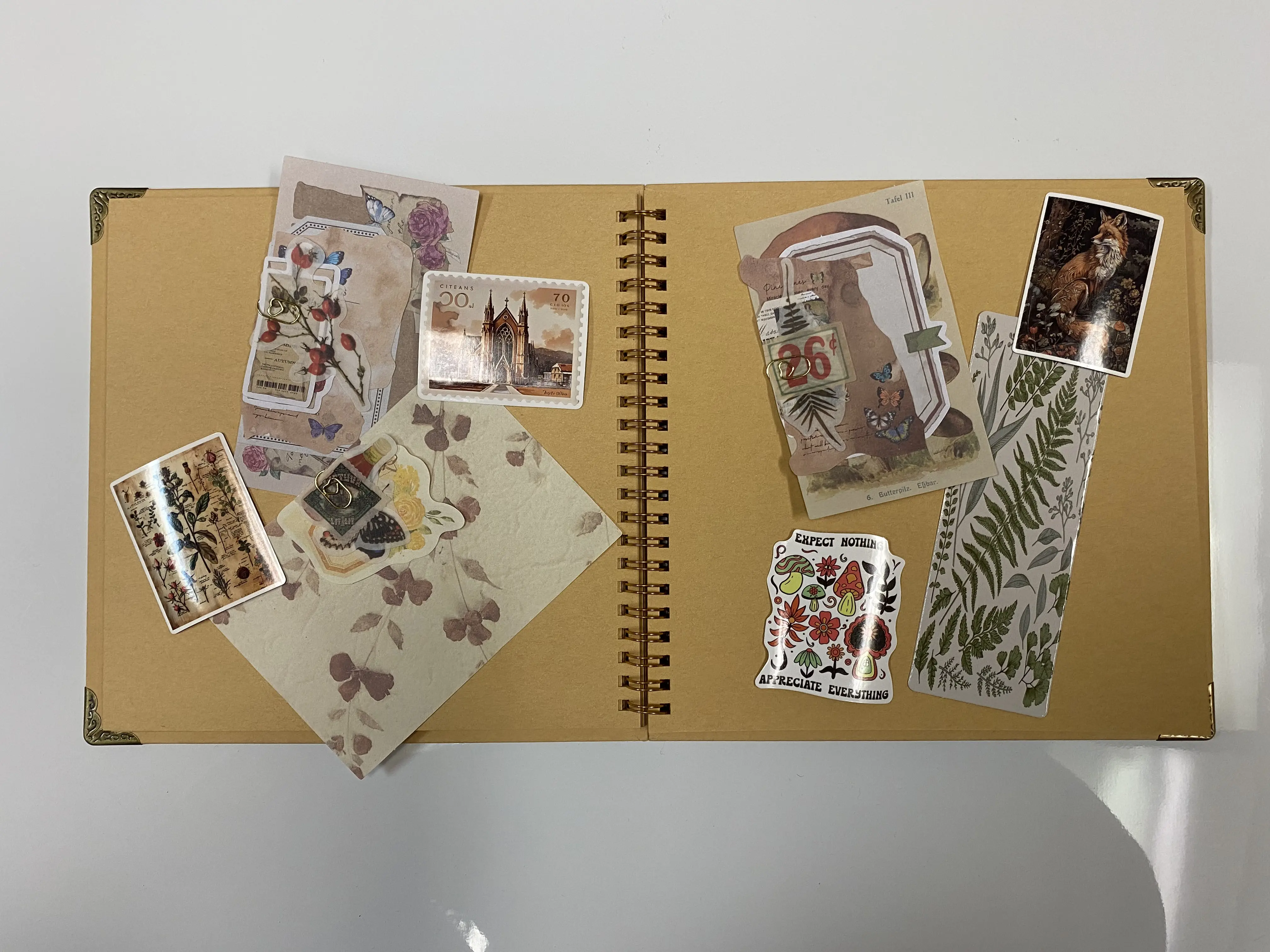 Blank Kraft Paper Scrapbook, Junk Journal
