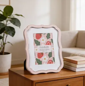 Scalloped Ceramic Picture Frame