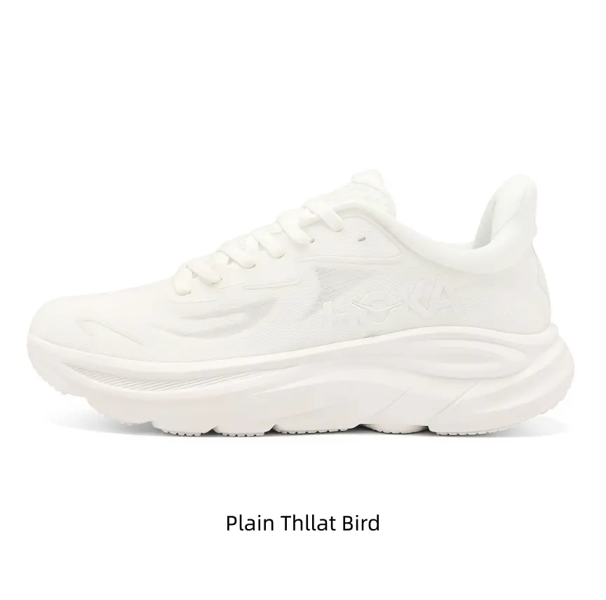 Breathable mesh upper keeps feet cool during daily jogging and long walks