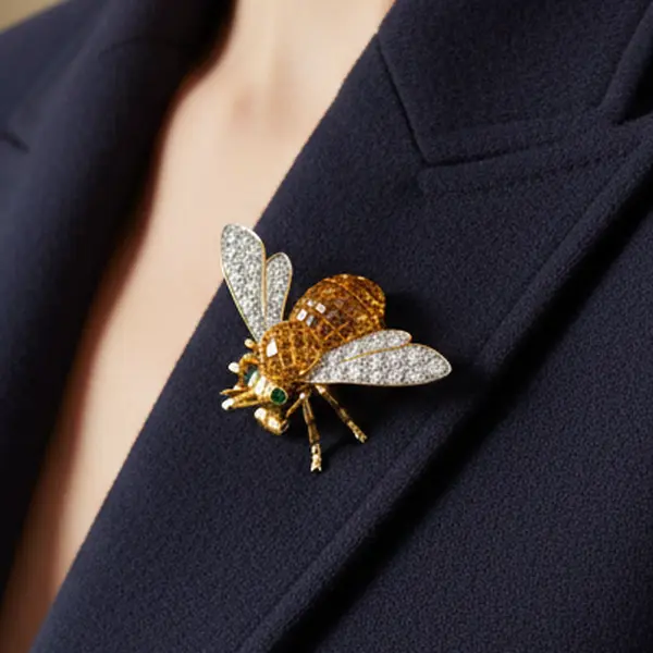 Modern 1980's Yellow Sapphire and Diamond 18Kt Yellow Gold Bee Brooch