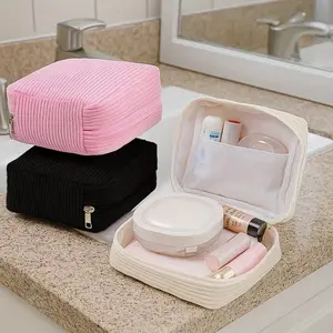 Velvet Makeup Bag Large Capacity Cosmetic Organizer, Makeup Storage Bag, Portable Travel Toiletry Bag, Hygiene Pouch for Cosmetics and Sanitary Napkins