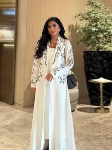 Women's Floral Embroidered Loose Fit Long Cardigan, Elegant Muslim Fashion Outerwear, All-Season Comfortable Abaya Dress