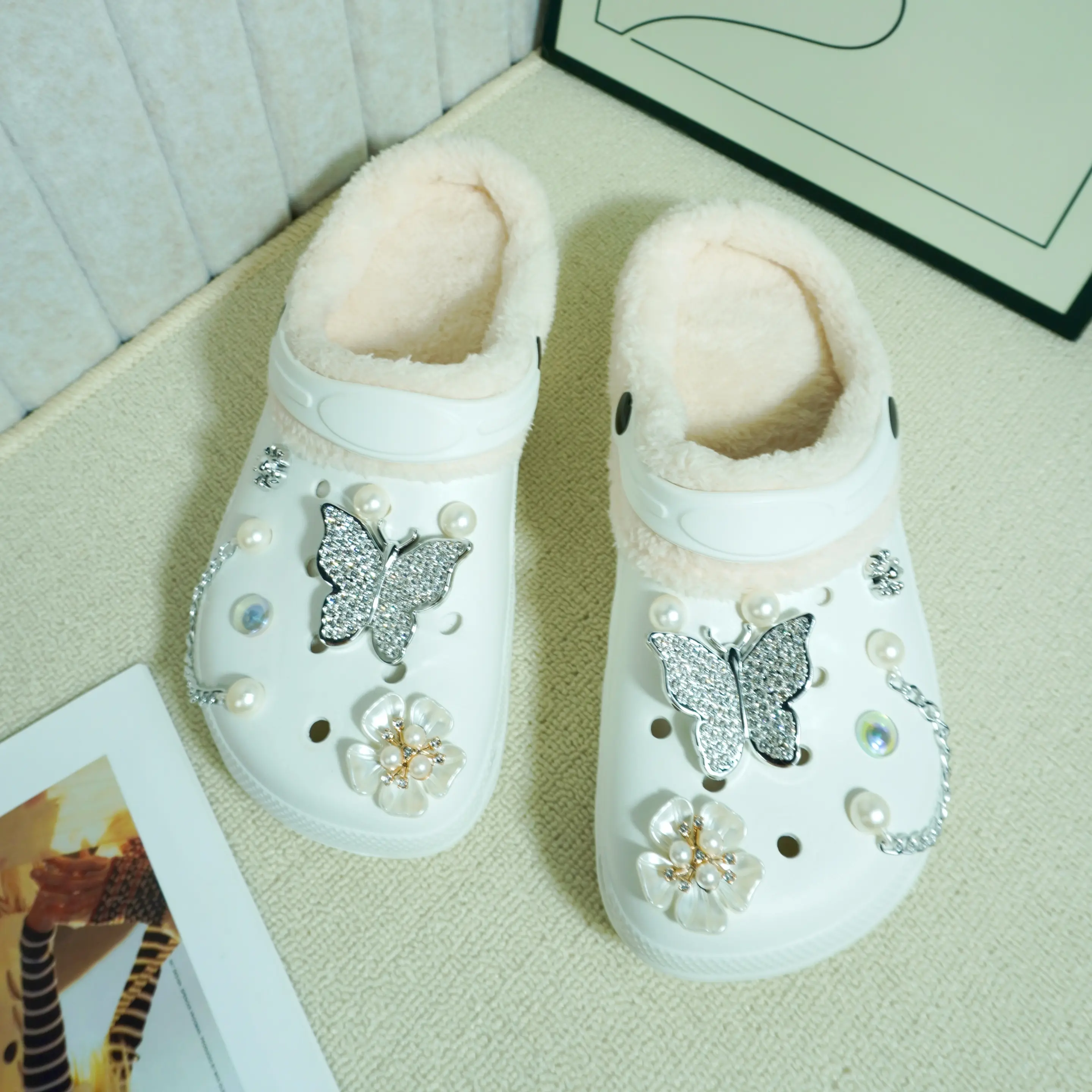 Cozy Warm Plush Lined Clogs House Slippers Trending Lazy Girl Slip On with Bling Butterfly & Pearl Decor Indoor Outdoor Wear Soft Insole Non Slip Sole Water Resistant PU Upper