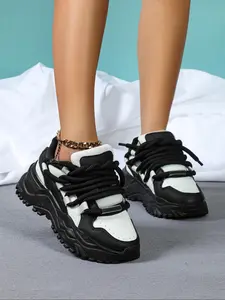 Fashionable Colorblock Lace Up Platform Sneakers, Casual Comfortable Sports Running Shoes, Female All-match Round Toe Chunky Sneakers for Daily Wear, Athletic Running Shoes