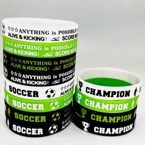 [1 random gift]Including socks, small accessories, wristbands, etc.