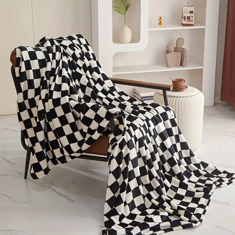 Checkerboard Blanket, Black and White Checkered Throw Blanket, Soft Fleece Plaid Blanket for Couch Sofa Bed, Modern Aesthetic Room Decor for Bedroom Dorm Living Room, Cozy Gift for Women Men Teens