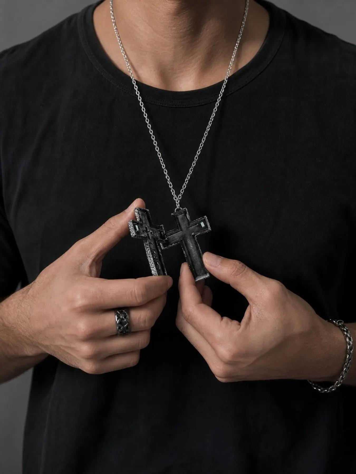 Cross Necklace with Secret Compartment, 3D Printed Charm, Gothic Bold Cross Design, 1.96 Inch Length, Unisex Fashion Pendant, Costume Jewelry Necklace, Casual Style, Cross Chain, All Seasons