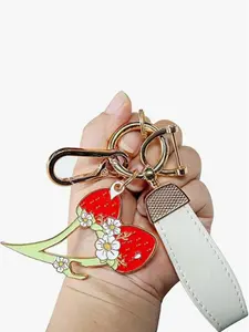 Sweet  stylish  simple and exquisite strawberry accessories pendants, Keychain Pendant, Keychain For Bags, niche design  personality versatile sense of three-dimensional versatile lanyard key chain,   suitable for daily bag matching, shopping and dating.