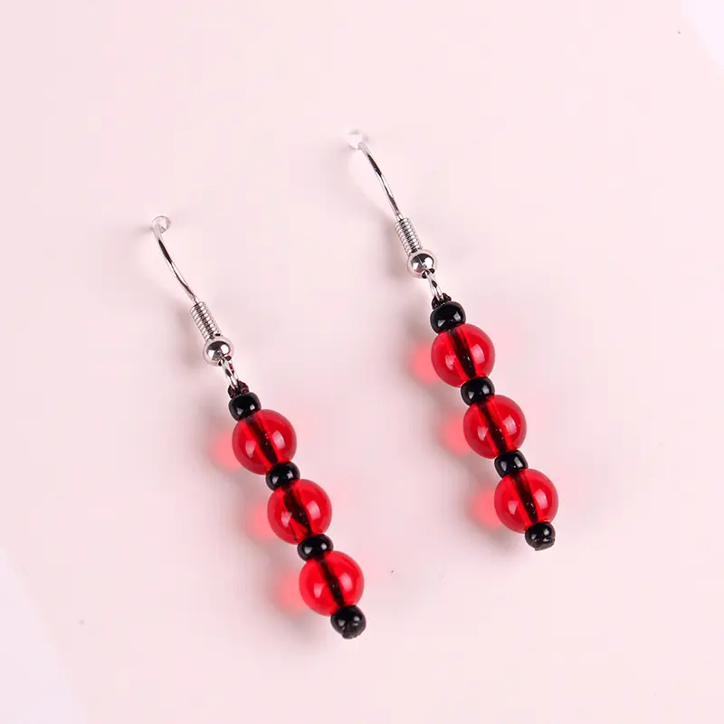 ”White Leopard "Ruoxia (Red Bead) Ear Ho