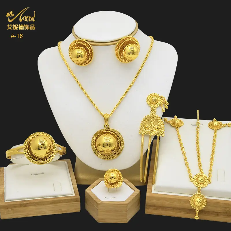 A 16 six piece jewelry set