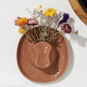 Ceramic Cowboy Hat Wall Hanging Vase, Brown Indoor Plant Flower Wall Pot, Suitable for Bathrooms, Living Rooms, and Offices as Rustic Home Decor Ornaments