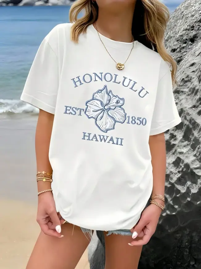 Women's Soft Loose Vintage Cotton Tee Tops, Casual Oversize Short Sleeve with Honolulu Hawaii Hibiscus Floral Print, Lightweight Tropical Clothing for Beach Vacations
