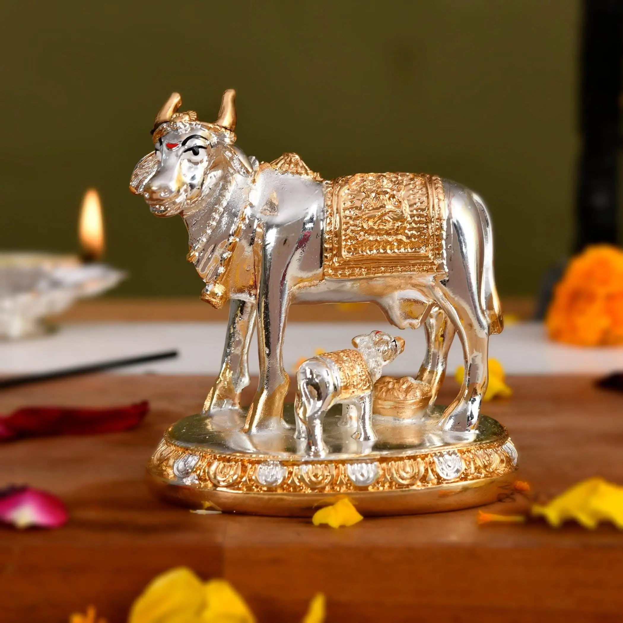 Elegant Kamdhenu Cow & Calf Idol | Golden & Silver Finish Statue for Diwali, Pooja, Temple Decor | Prosperity Symbol Gift ✨