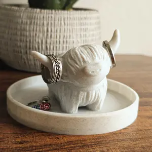 Large Highland Cow Ring Holder with Circular Dish | Jewelry Tray | Farmhouse Decor | Jewelry Organizer