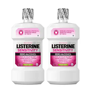 Listerine Sensitivity Mouthwash, Zero Alcohol, Less Intense Formula, for Sensitive Teeth, Bad Breath Treatment, Alcohol Free Mouth Wash for Adults; Fresh Mint Flavor, 500 mL (Pack of 2) Oral