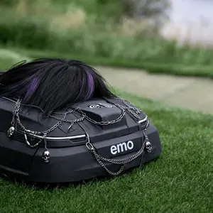 EMO Automatic Robot Lawn Mower Self Cutting Smart Grass Trimmer
