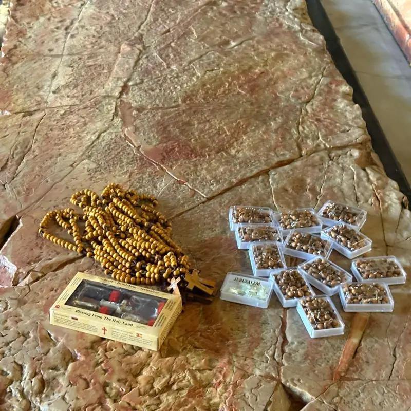 Rosary Beads for Catholic Prayer, Hand-Knotted Religious Devotional Beads with Cross Pendant