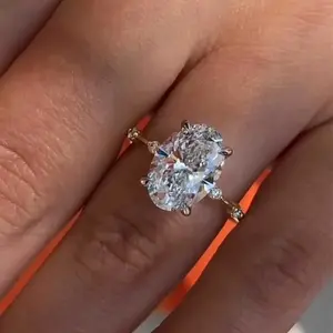 Maxine CZ 4.5ct Oval Cut Golden Engagement Ring,Bridal Ring ,5A Cubic Zirconia Women's Ring Jewelry,Wedding Ring Set for Daily,Travel,Proposal,Birthday,Anniversary