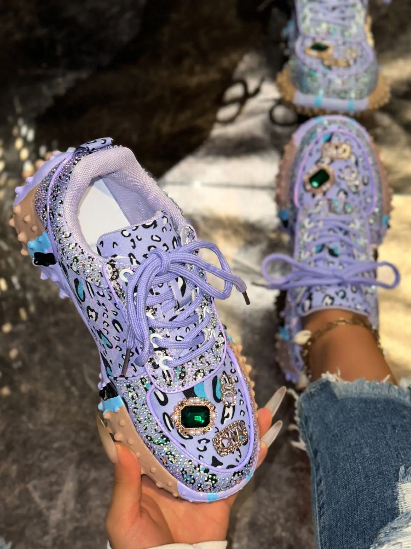 Street Style Graffiti Rhinestone Sneakers, Colorblock Laces Design, Lace Up Trainers, Thick Heel Sawtooth Sole Casual Women's Shoes Walking Shoes, Streetwear Footwear, Thick Soled Shoes